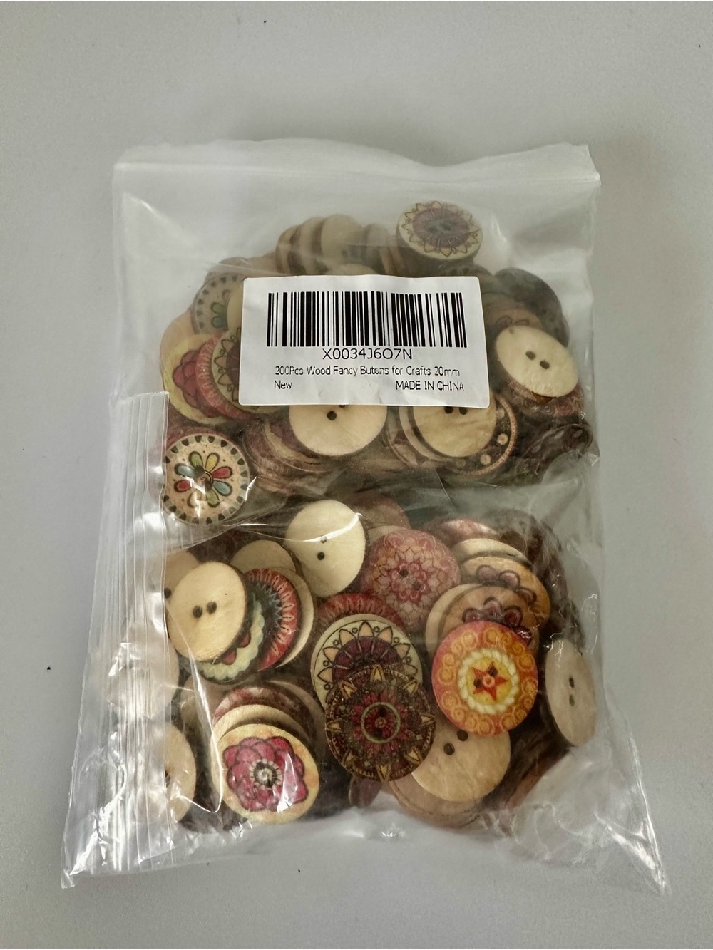 200Pcs Wooden Famcy Decorative Buttons 2 Pack - Multicolor Floral Designs Home - Picture 5 of 7